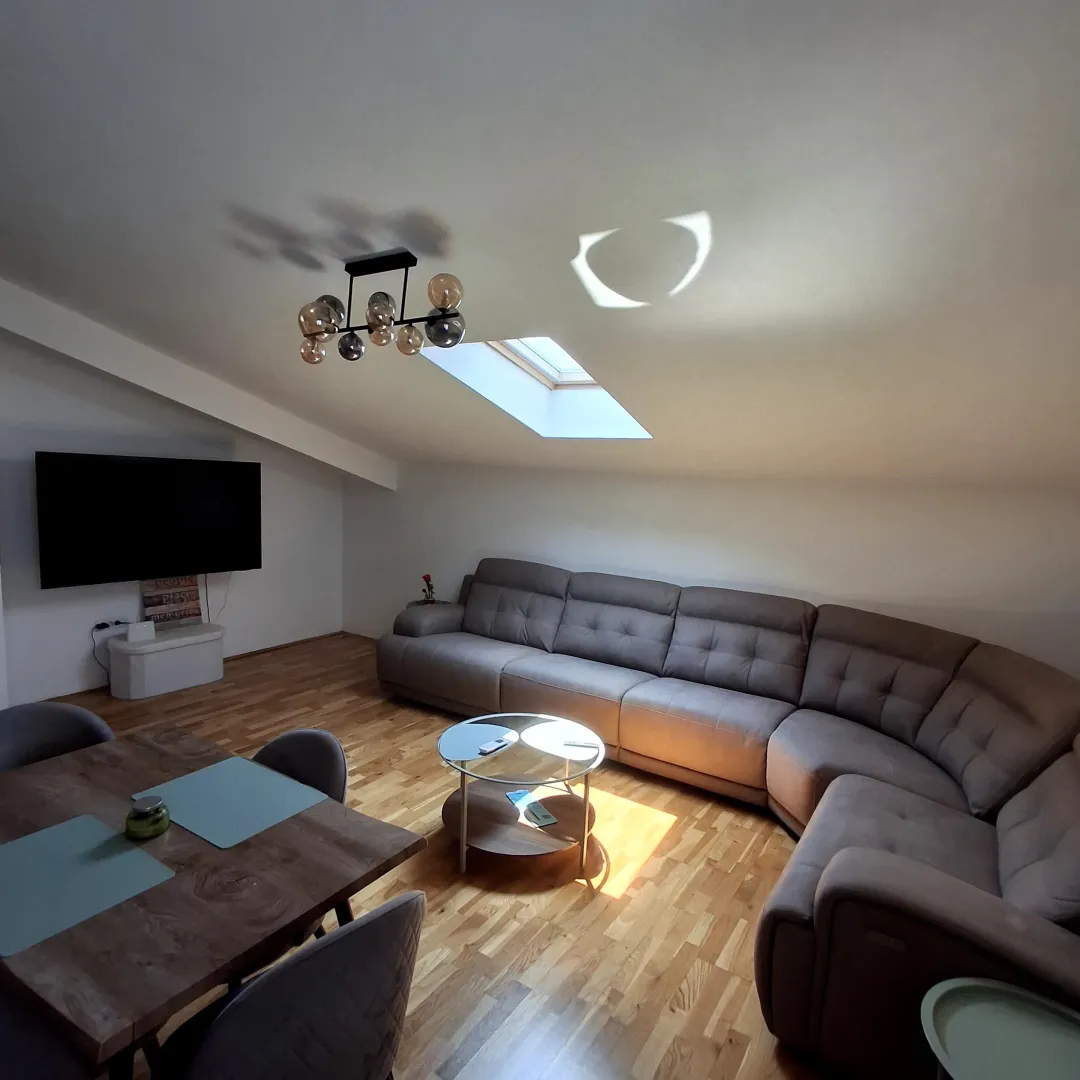 Izdavanje, Jednosoban stan, 56m², Stari Aerodrom, Podgorica